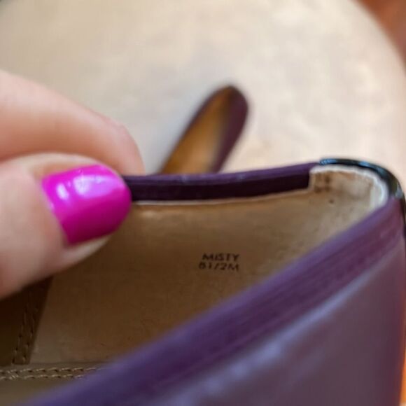 #OfficeSiren 💃 Classic Purple SOFT Leather Blk Patent Toe *Kitten Heel* Pump 8.5 - Picture 10 of 11